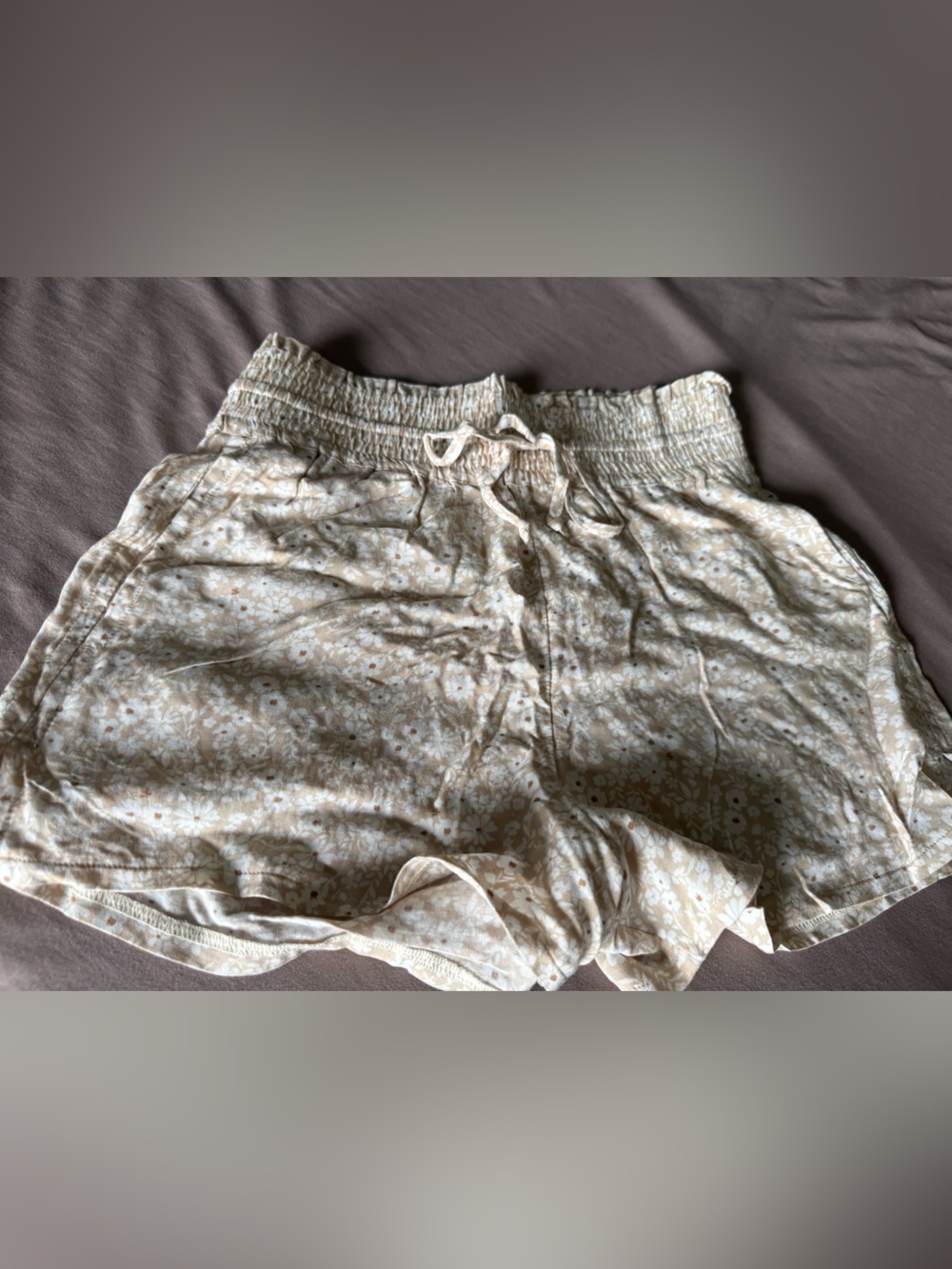 Abercrombie & Fitch Beige Floral Drawstring Shorts